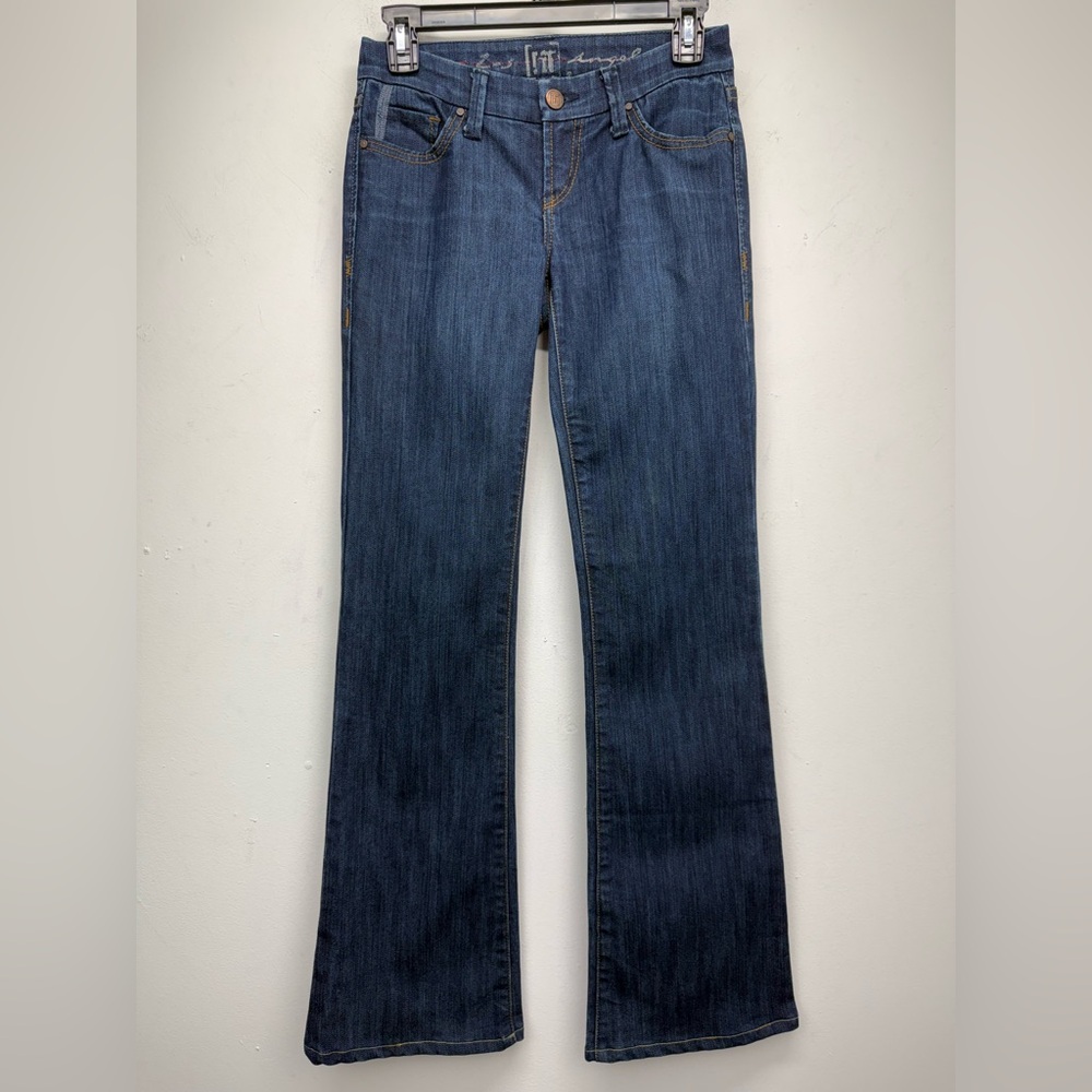 Los Angeles LIT size 25 Women’s Diva Blue Denim Low Rise Flare Leg Jeans